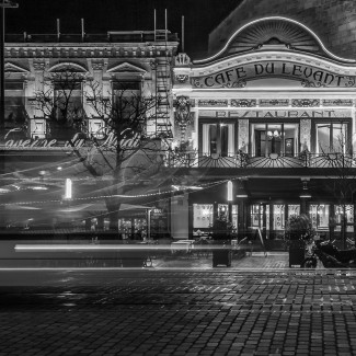 Café du levant brasserie bordelaise Extèrieur Nuit par REYCEDAR